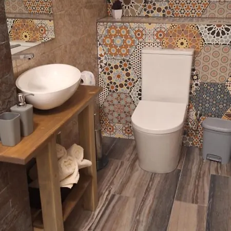 Alro Apartmanhaz Апартаменты *