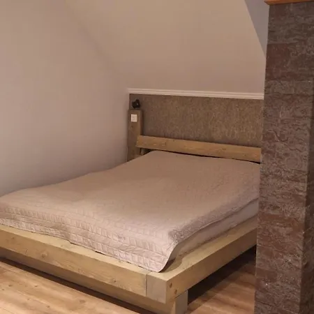 Appartement Alro Apartmanhaz *