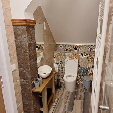 Alro Apartmanhaz Апартаменты