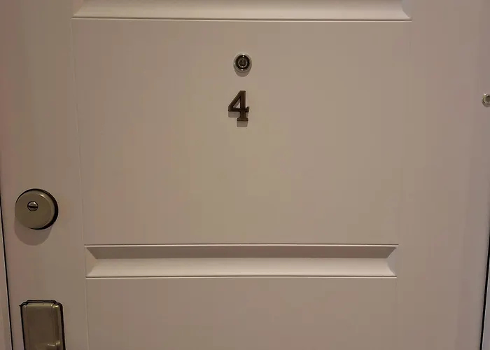 Διαμέρισμα Alro Apartmanhaz *