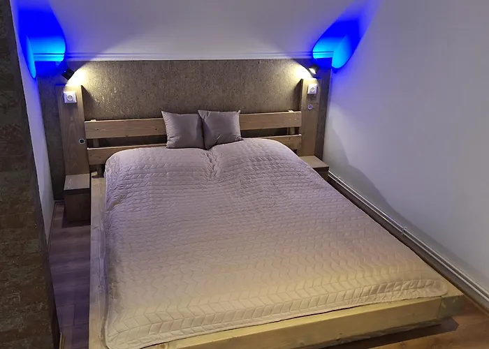 Alro Apartmanhaz Balatonszarszo