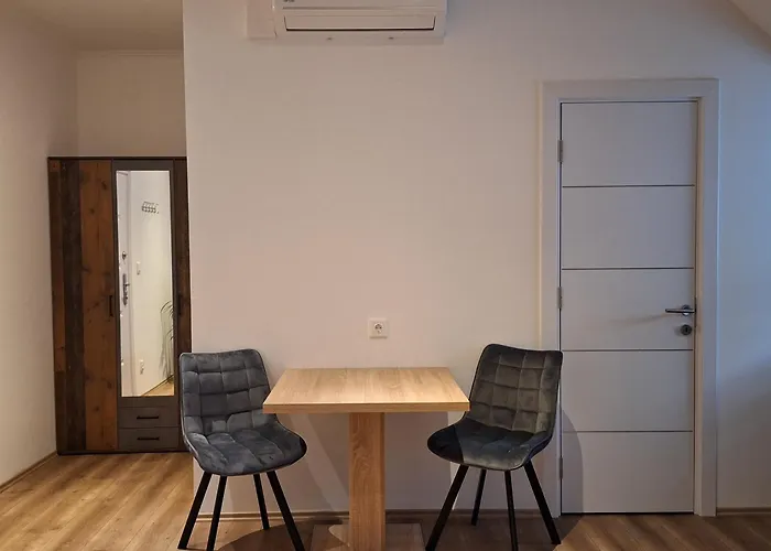 Lägenhet Alro Apartmanhaz