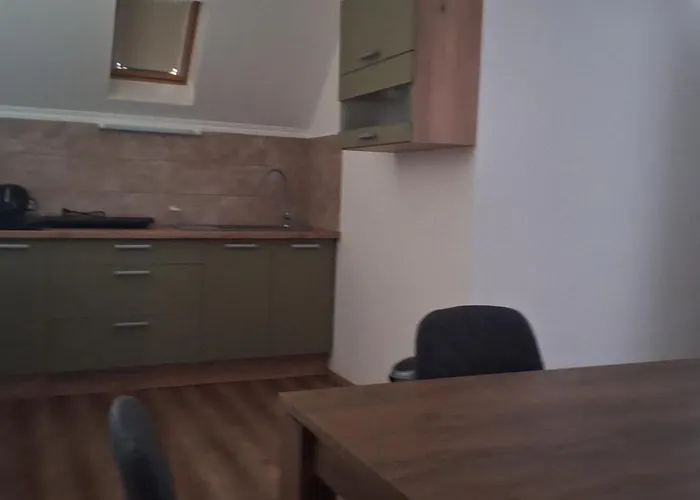 Alro Apartmanhaz Lägenhet *