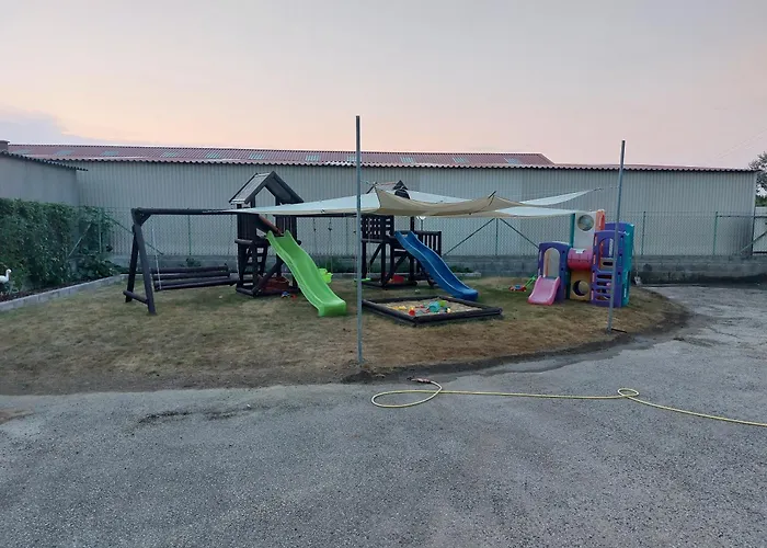 Alro Apartmanhaz Διαμέρισμα